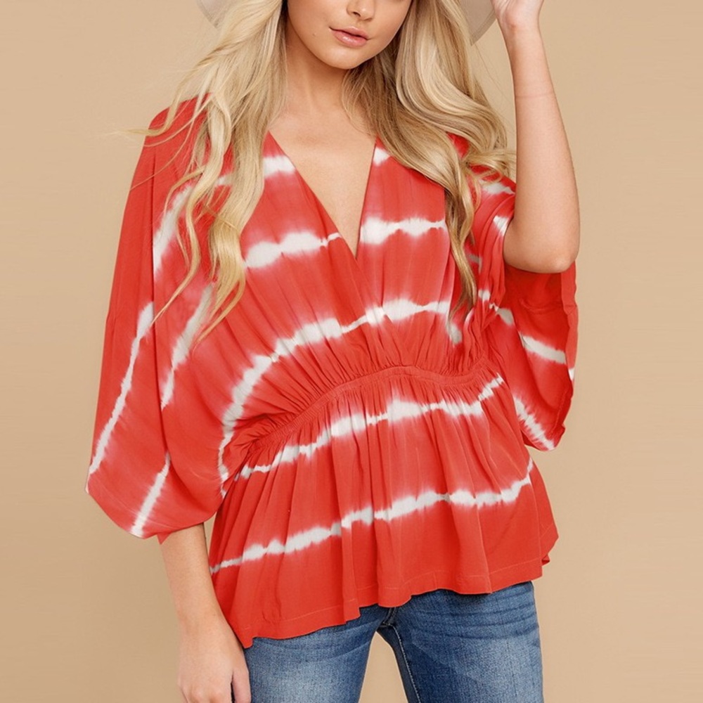 🆕Tie Dye Striped Bat Sleeves Top Red